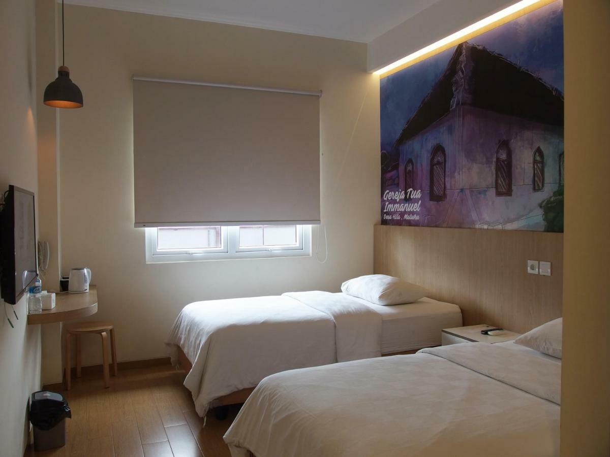The City Hotel Ambon Esterno foto